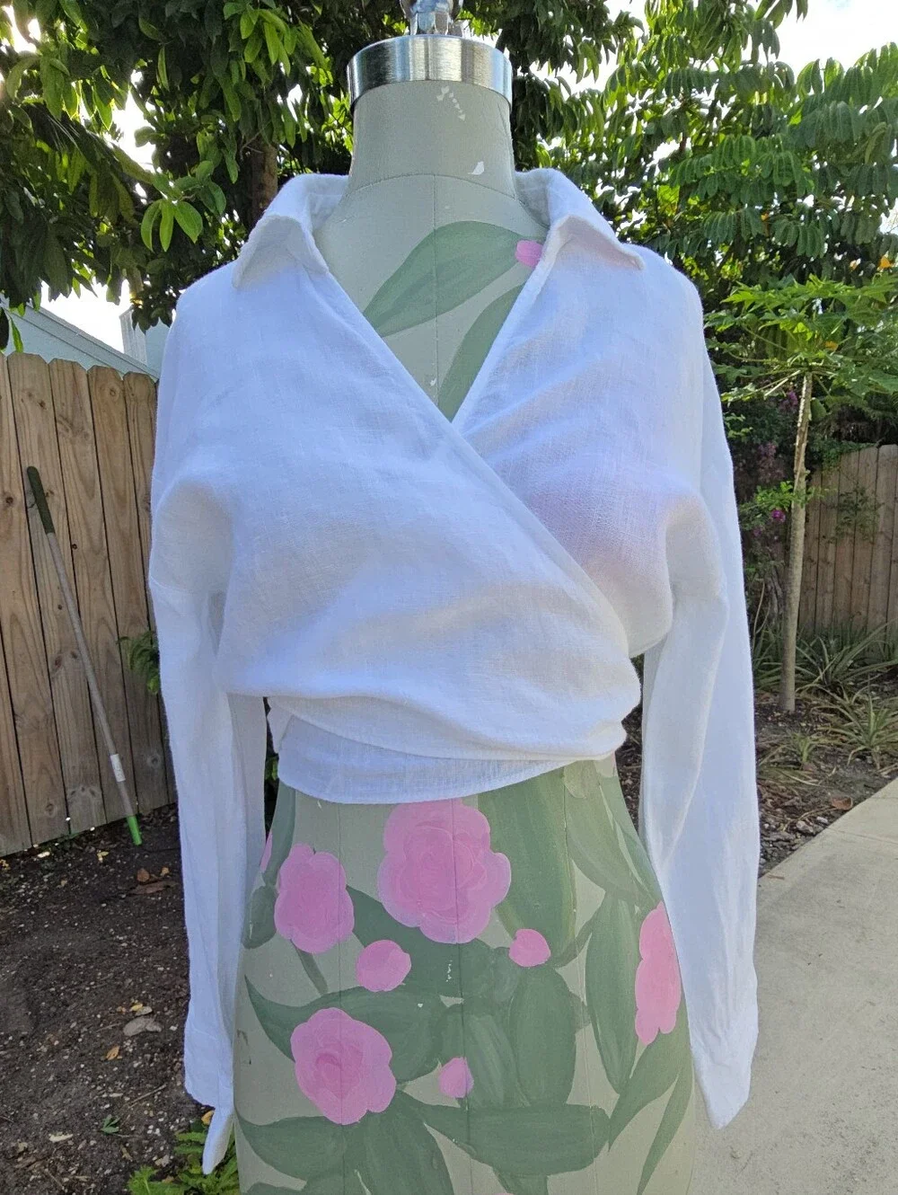 ZARA White Cropped Wrap Top with Back Bow Tie – Size S